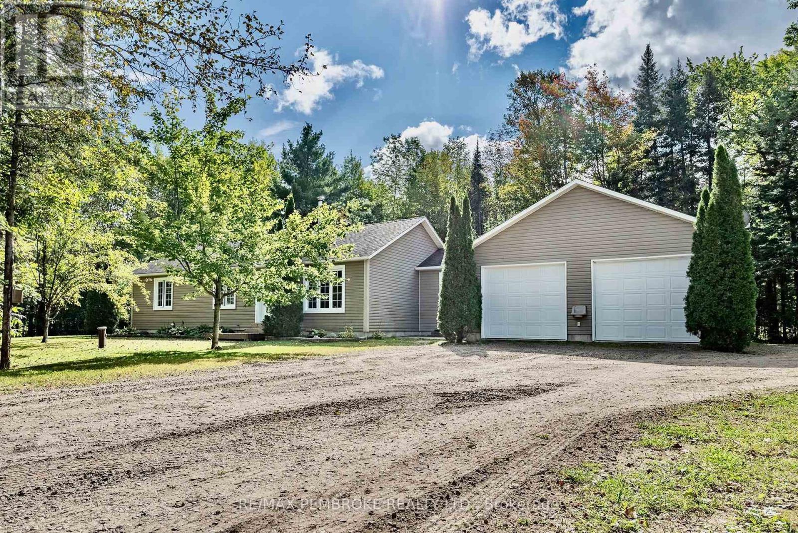 469 Woito Station Road Property Photo 1