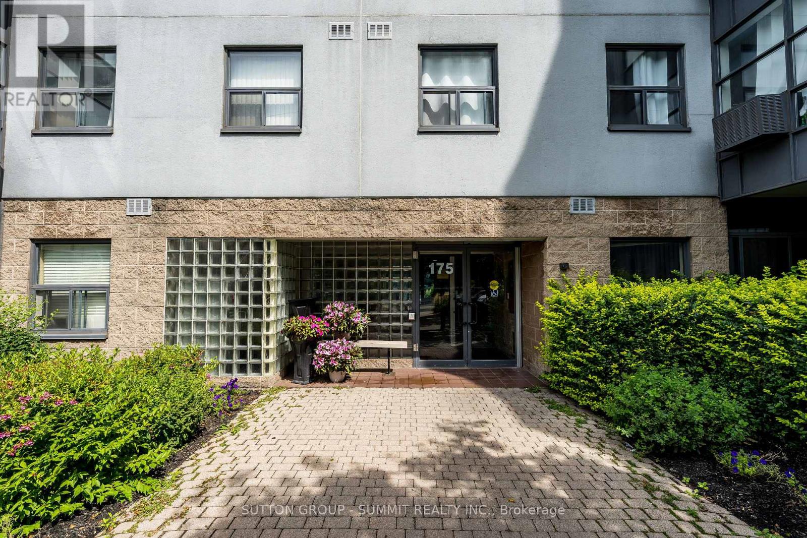 514 - 175 Hunter Street E Property Photo 1