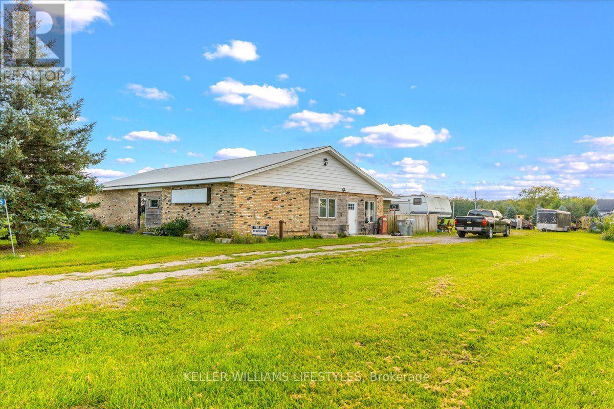 27705 Kerwood Road Property Photo 3