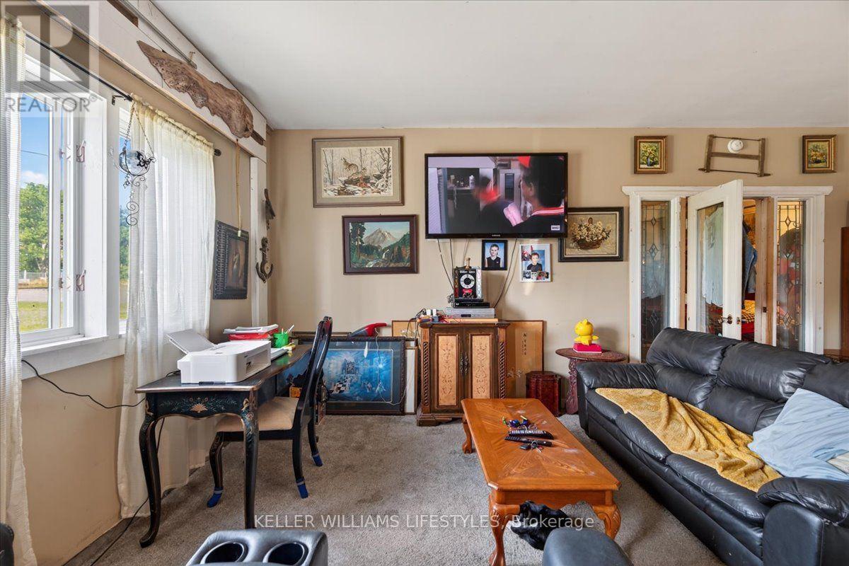 27705 Kerwood Road Property Photo 15