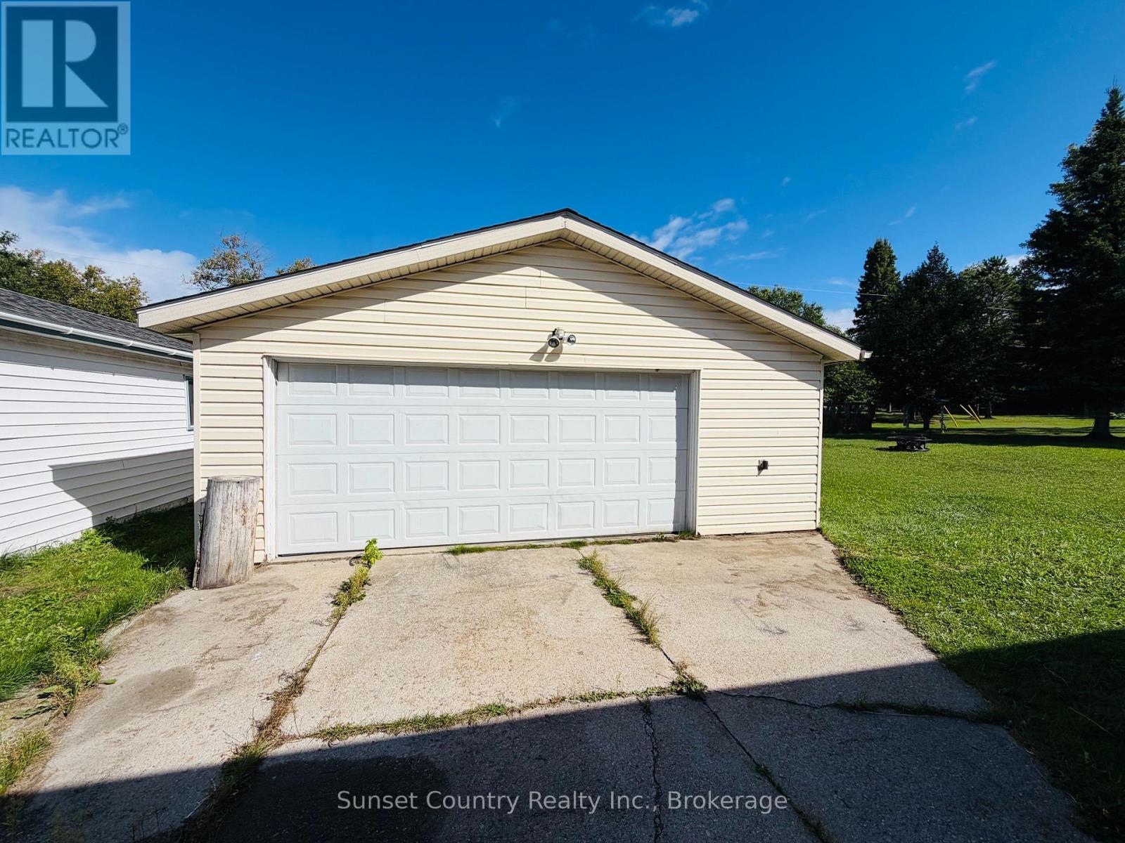 68 Dingwall Parkway Property Photo 3