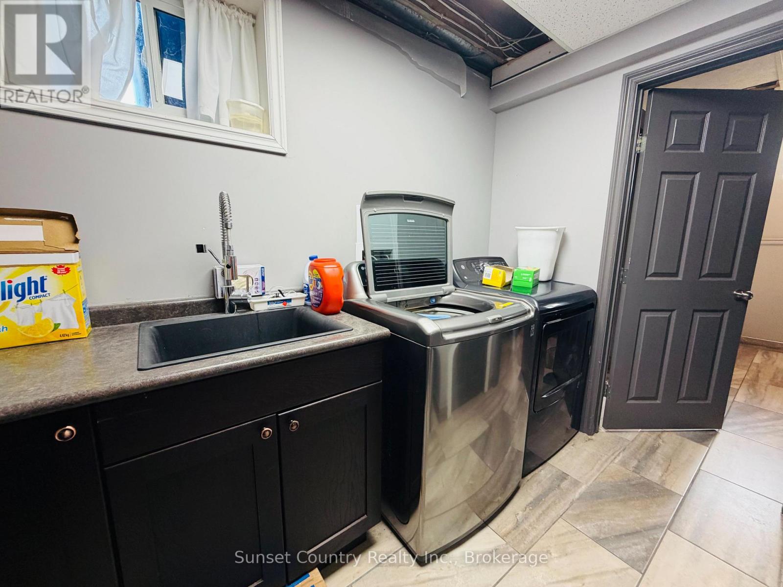 68 Dingwall Parkway Property Photo 28