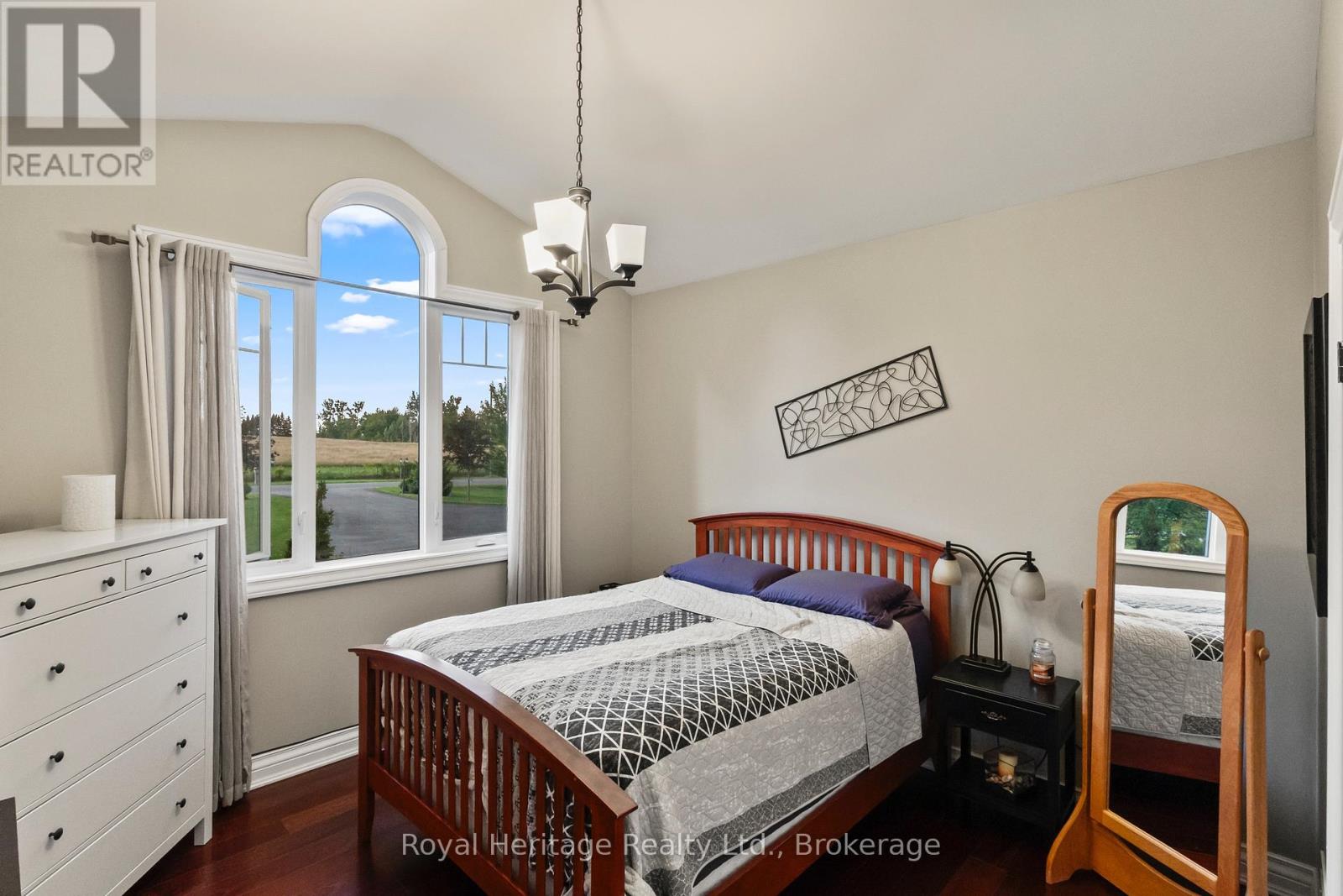 987 Sharpe Line Property Photo 24