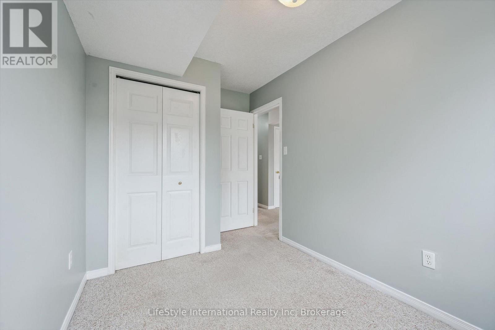 193 Deerpath Drive Property Photo 22