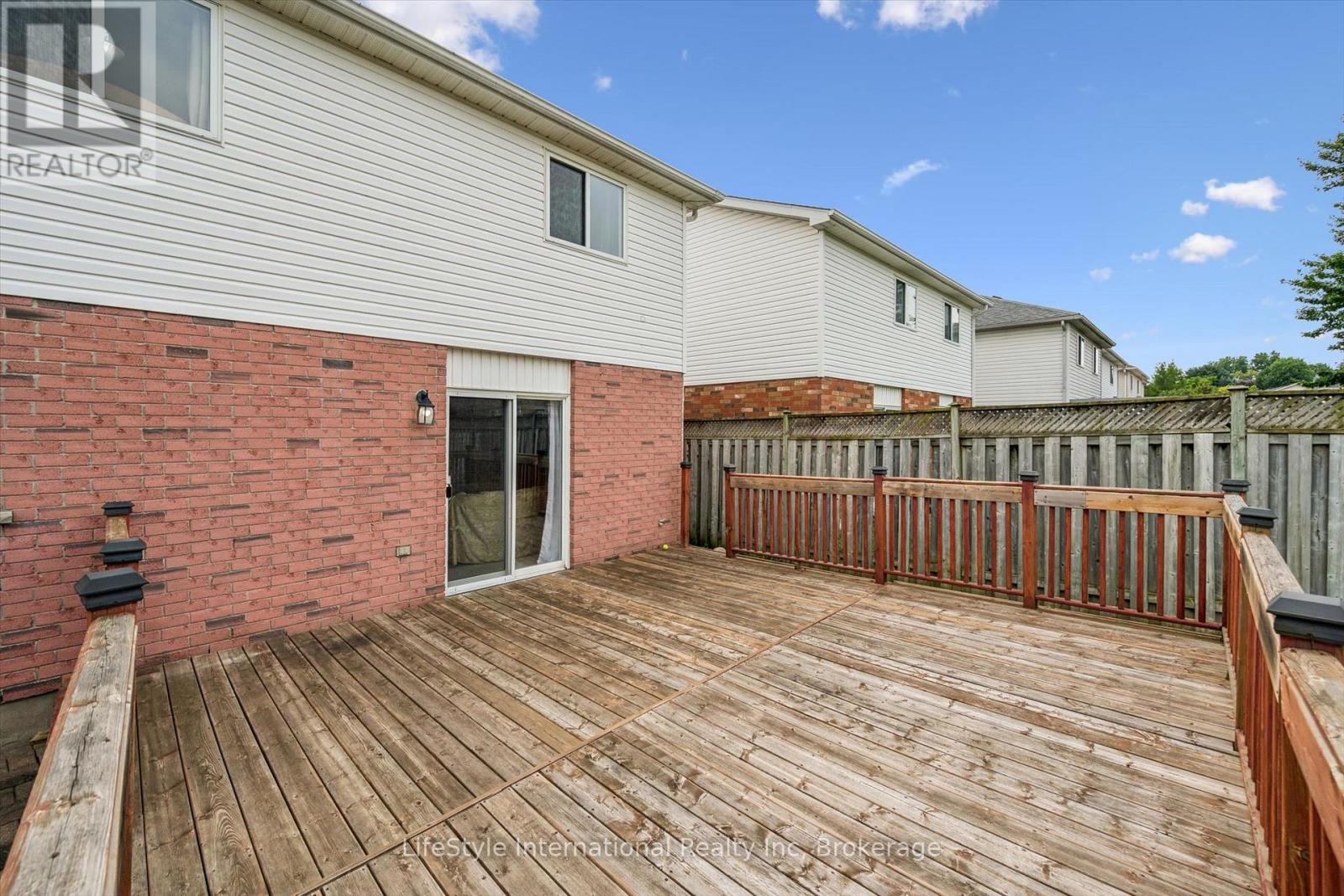 193 Deerpath Drive Property Photo 35