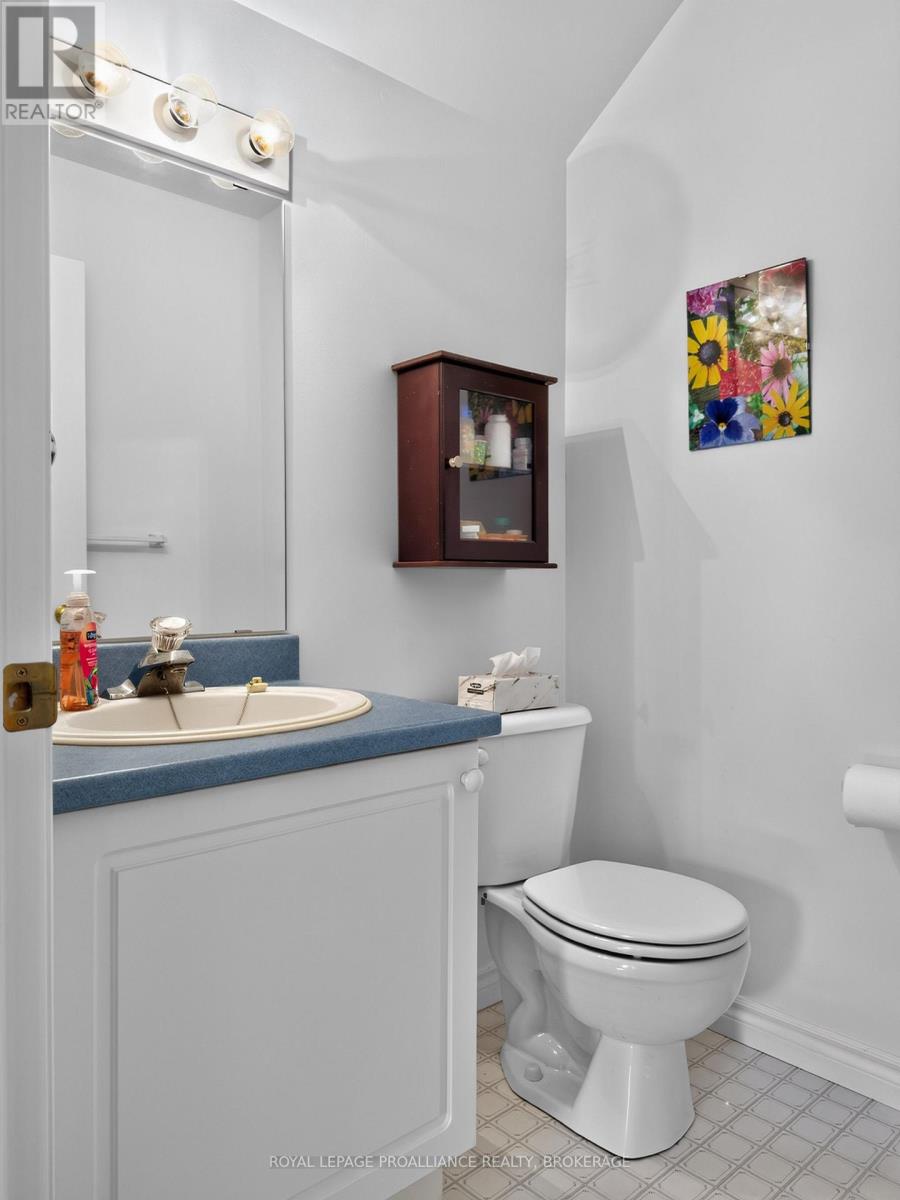 733 Shires Way Property Photo 15