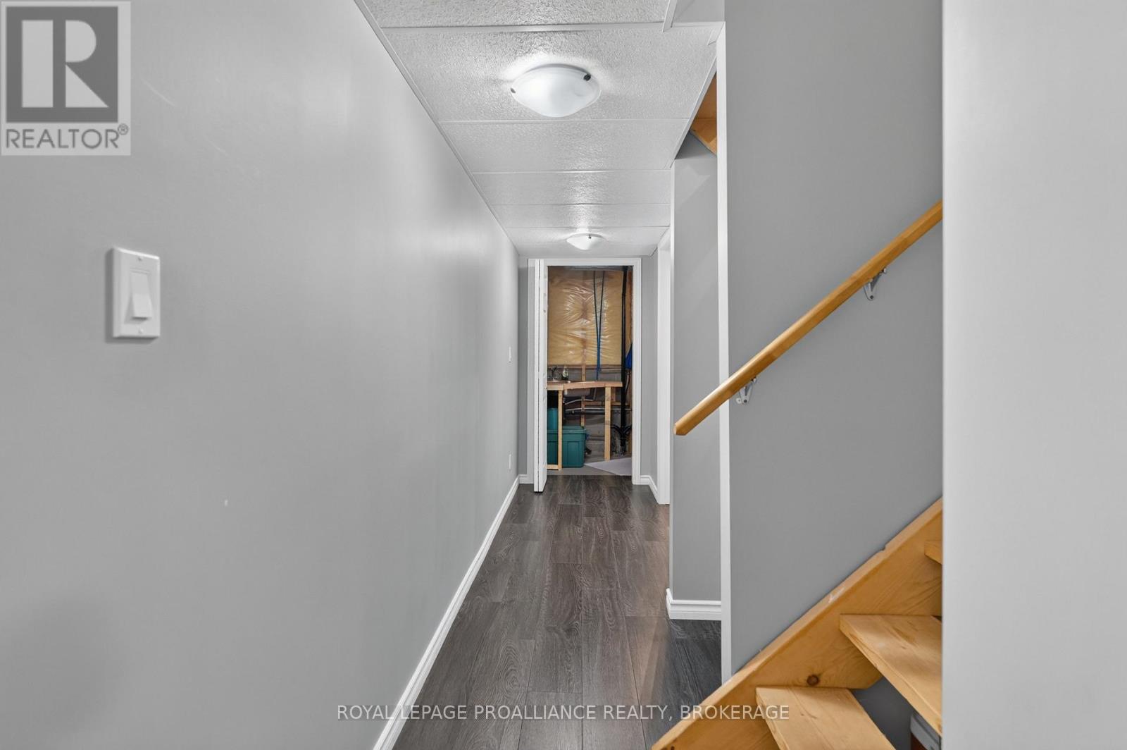 733 Shires Way Property Photo 18