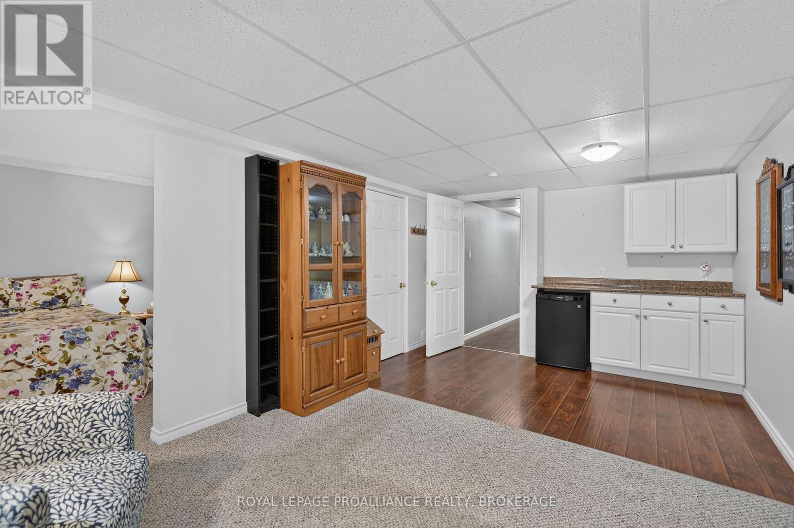 733 Shires Way Property Photo 20