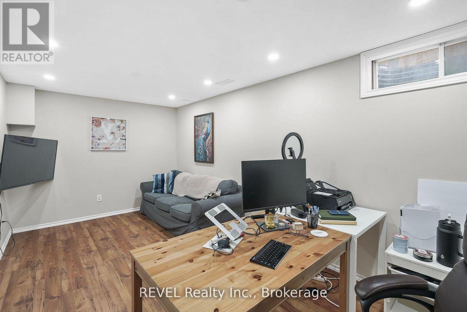 80 - 65 Dorchester Boulevard Property Photo 23