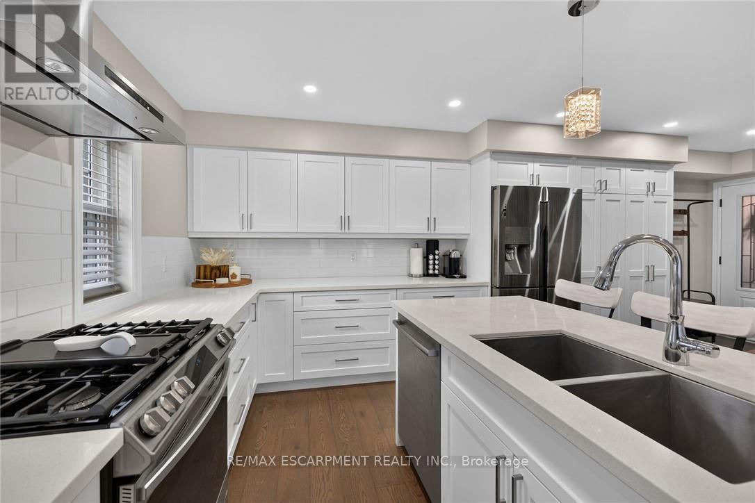 109 Ray Street Property Photo 12