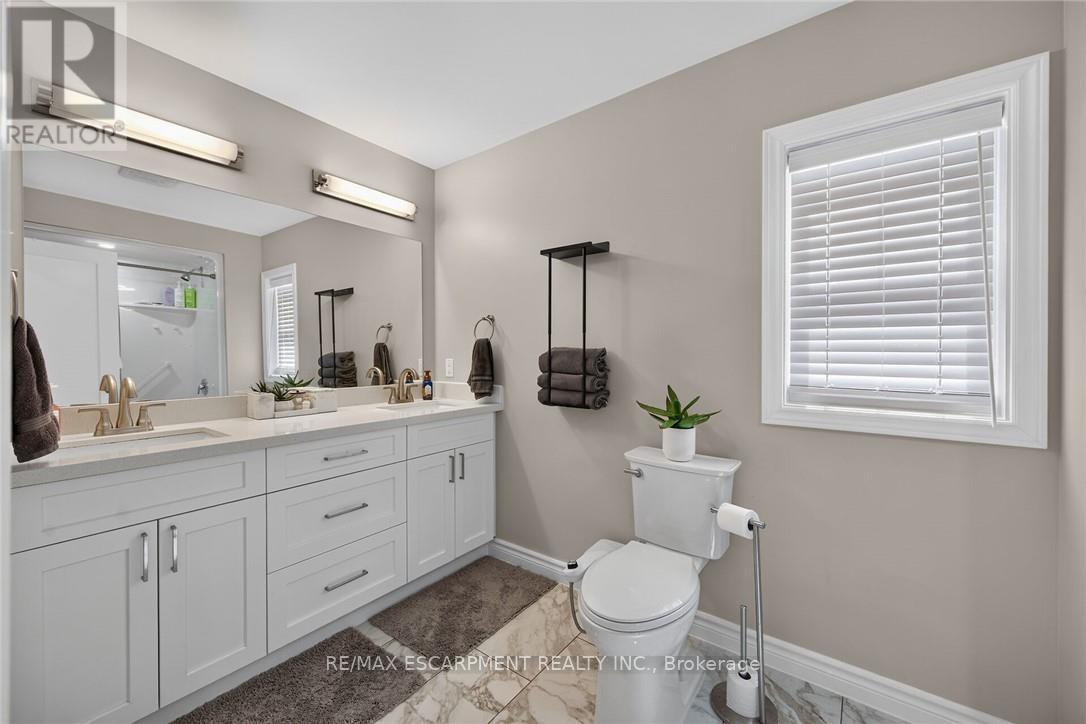 109 Ray Street Property Photo 31