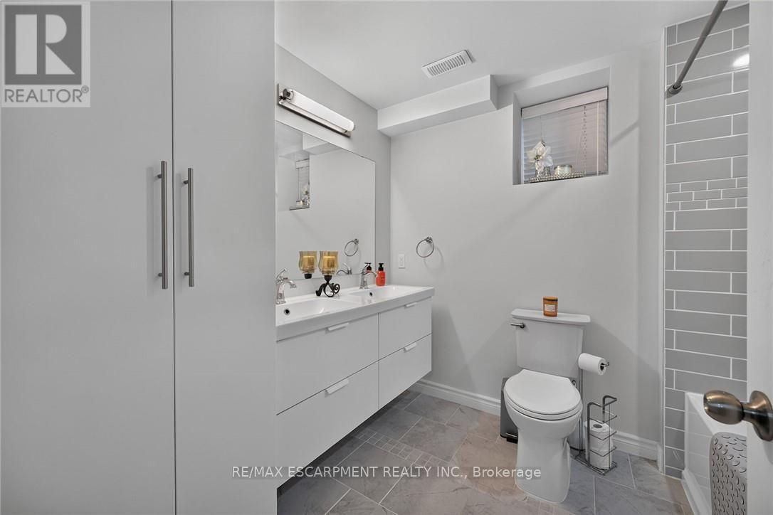 109 Ray Street Property Photo 35