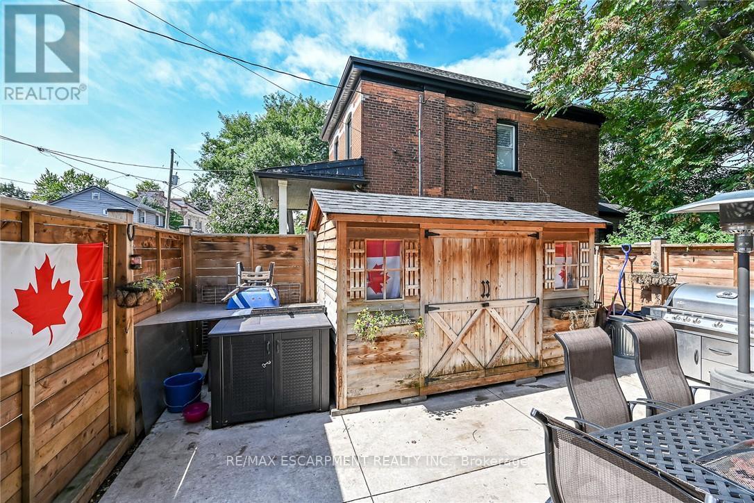 109 Ray Street Property Photo 43
