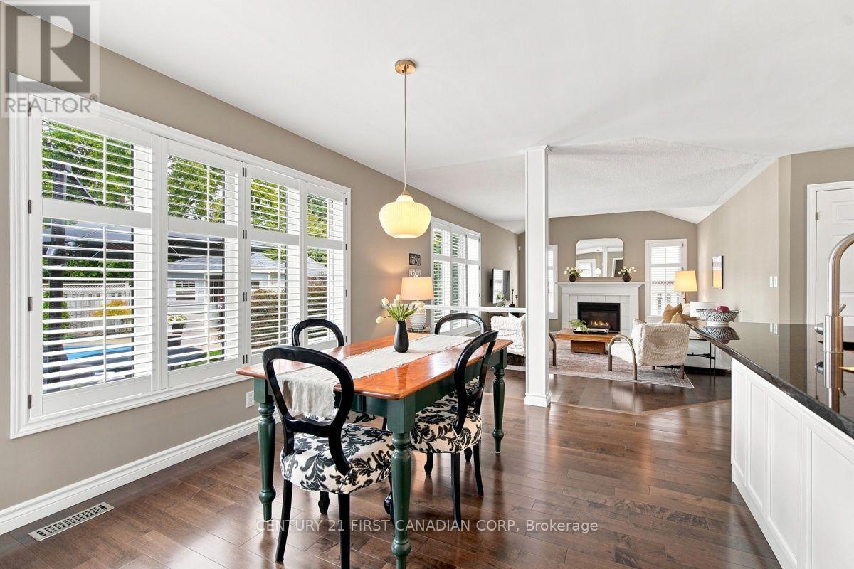 66 Cobblestone Street Property Photo 15