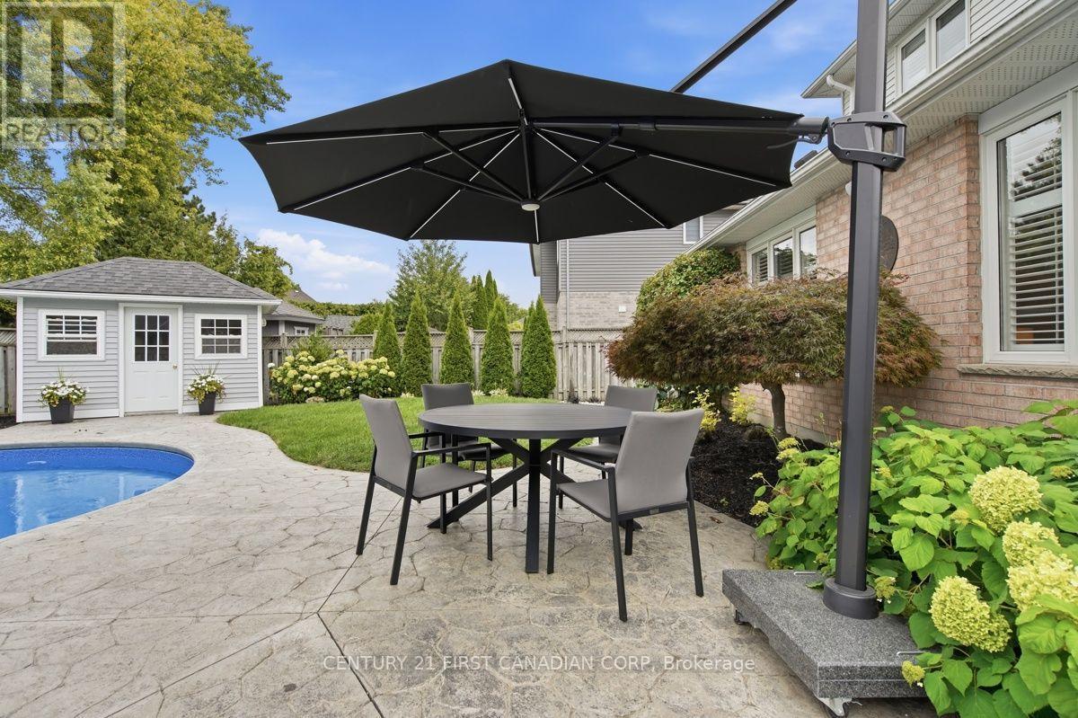 66 Cobblestone Street Property Photo 40