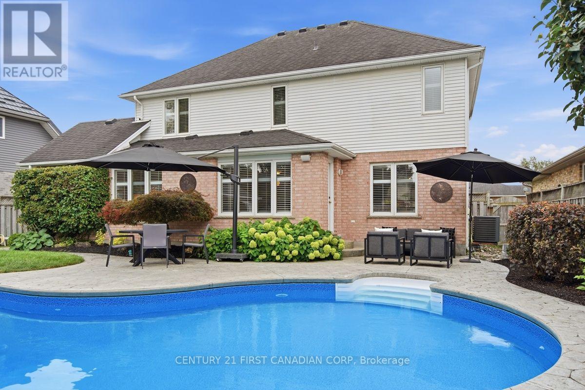 66 Cobblestone Street Property Photo 45
