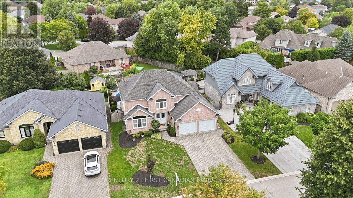 66 Cobblestone Street Property Photo 48
