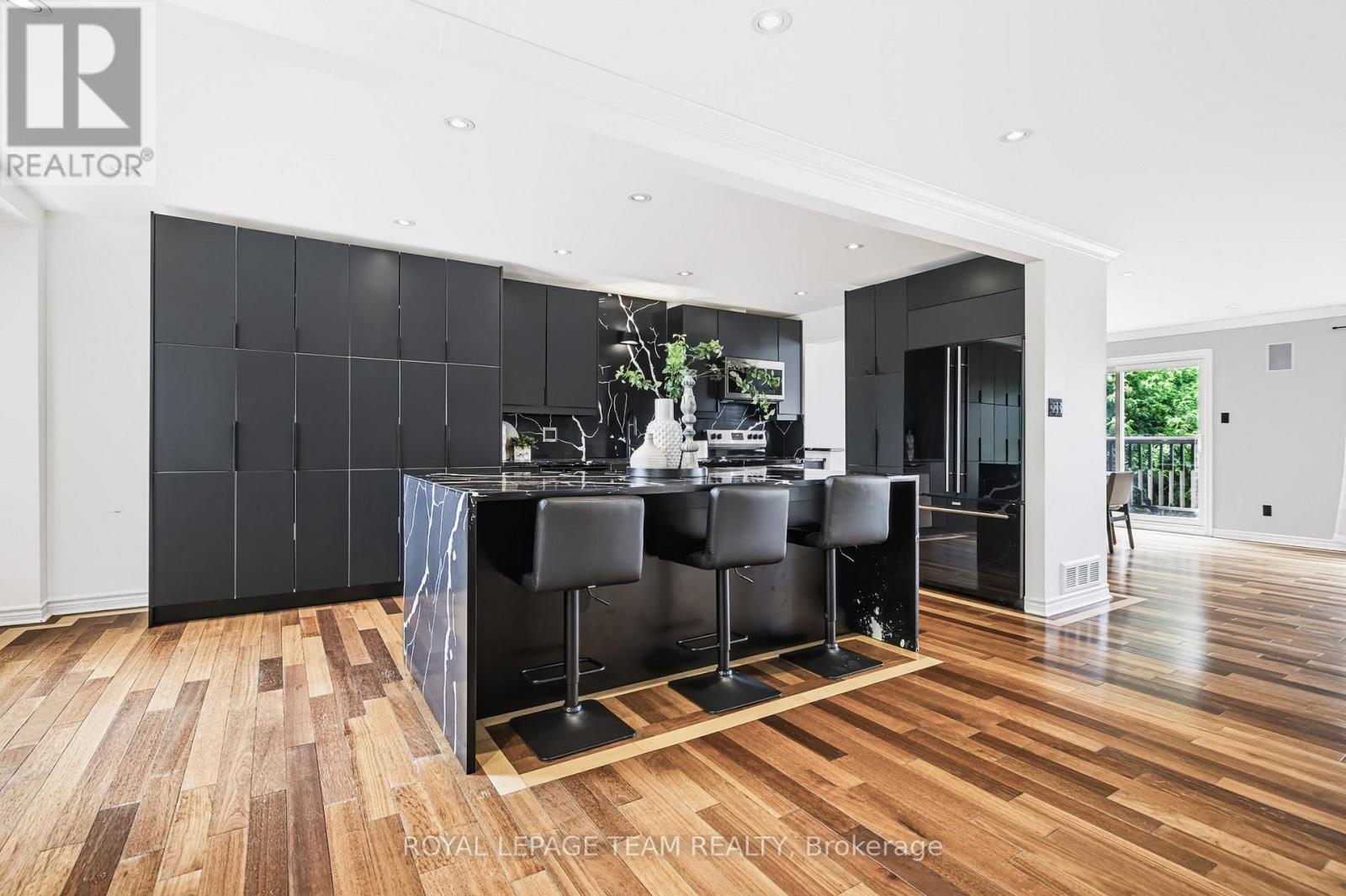 17 Catherwood Court Property Photo 14