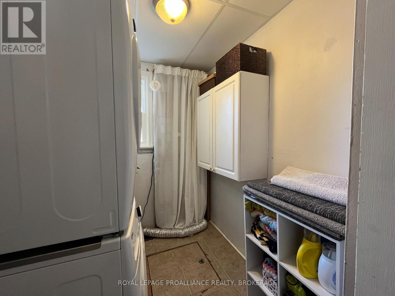 7 Third Avenue Property Photo 22