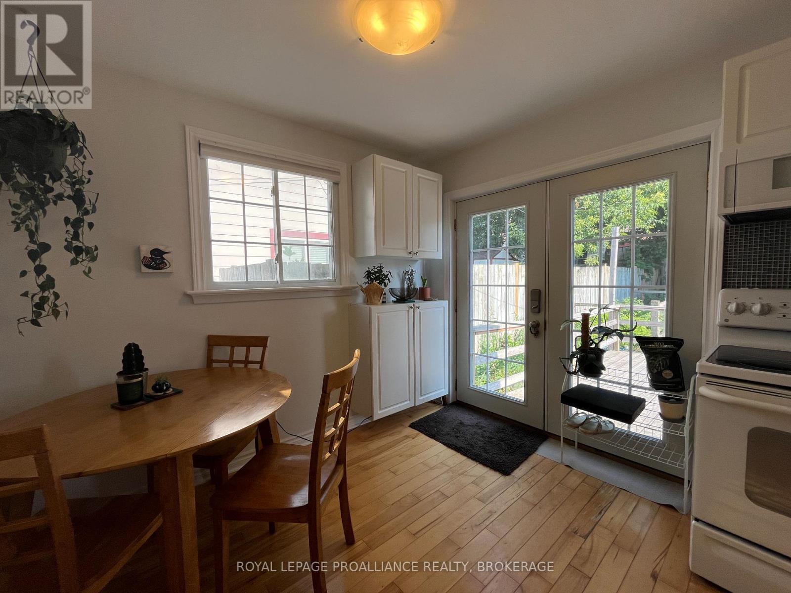 7 Third Avenue Property Photo 27