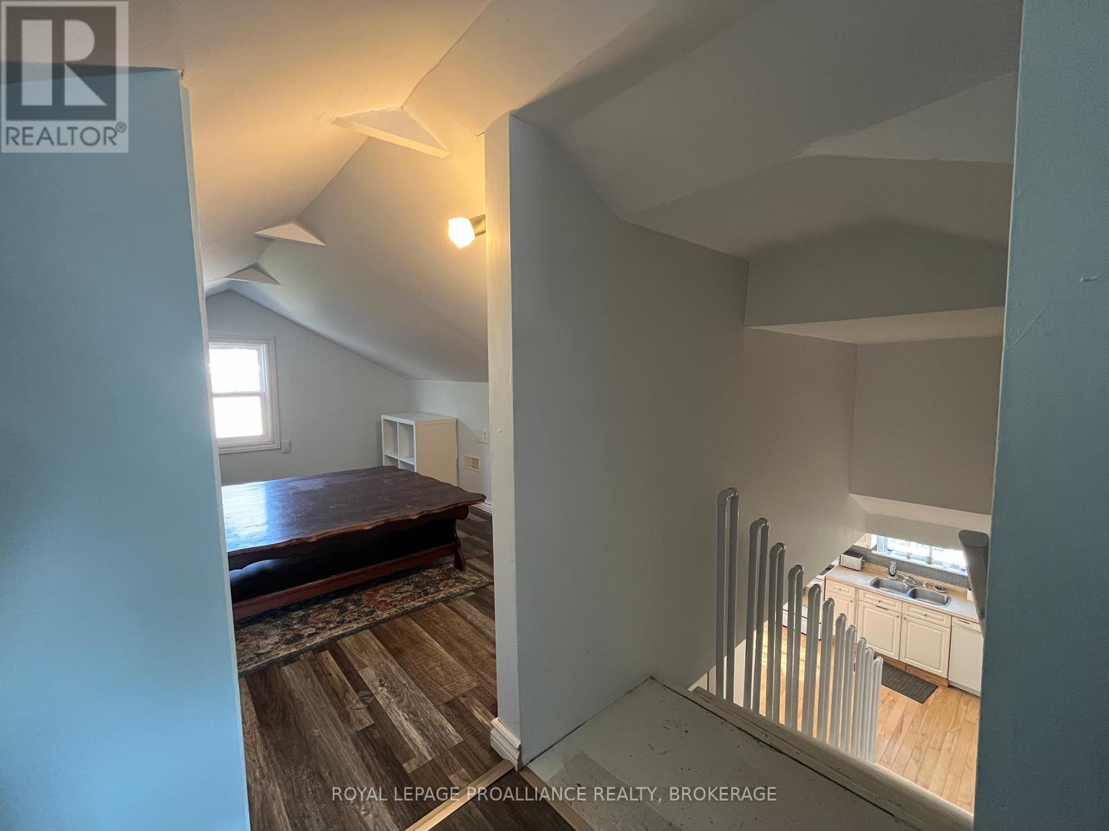 7 Third Avenue Property Photo 31