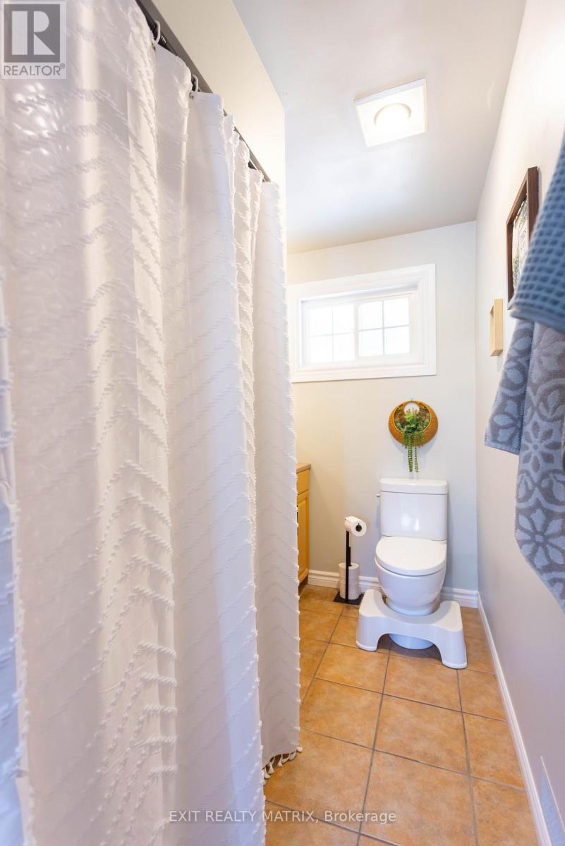 8399 Rowan Drive Property Photo 25