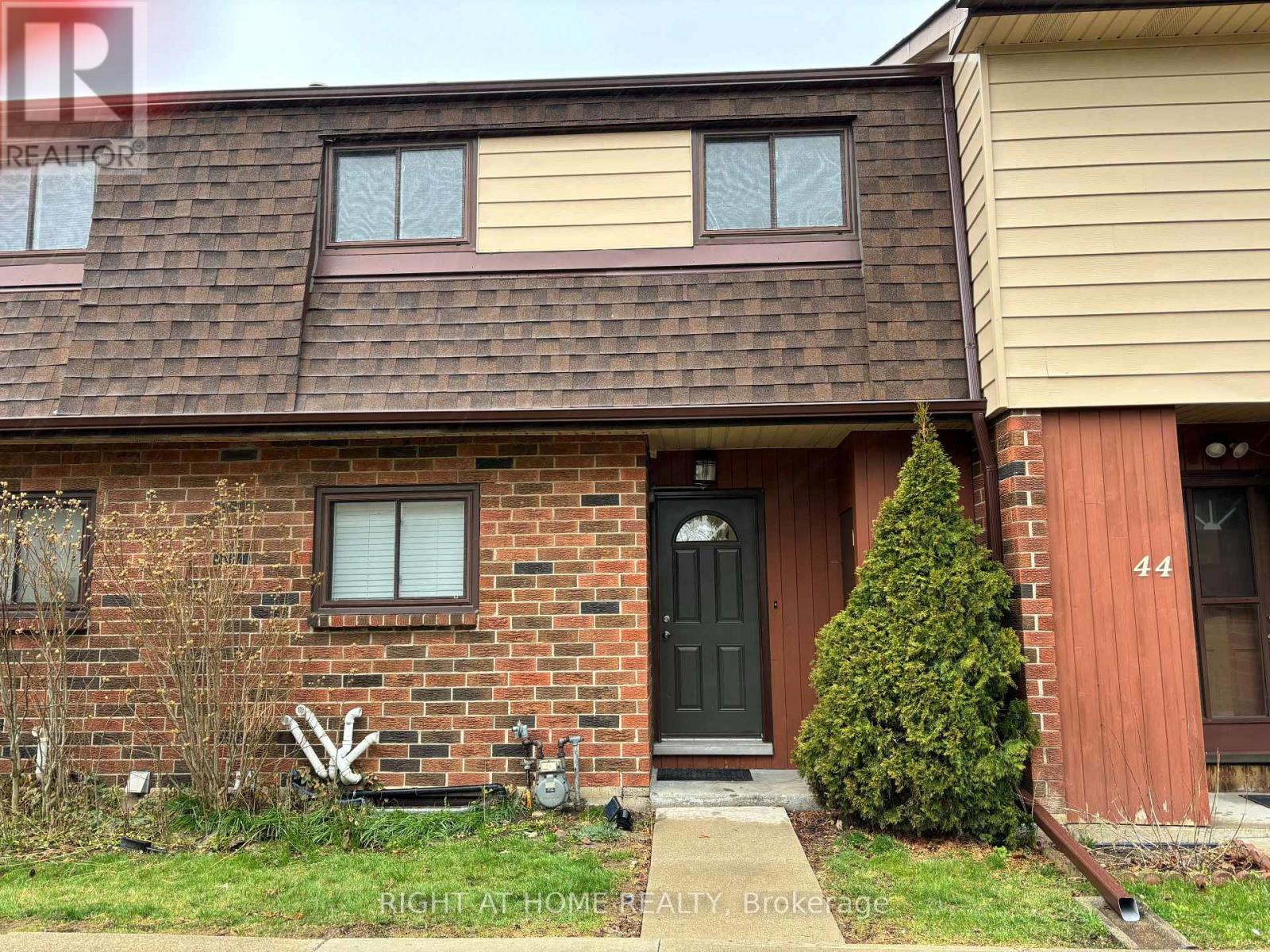 45 - 25 GARROW DRIVE