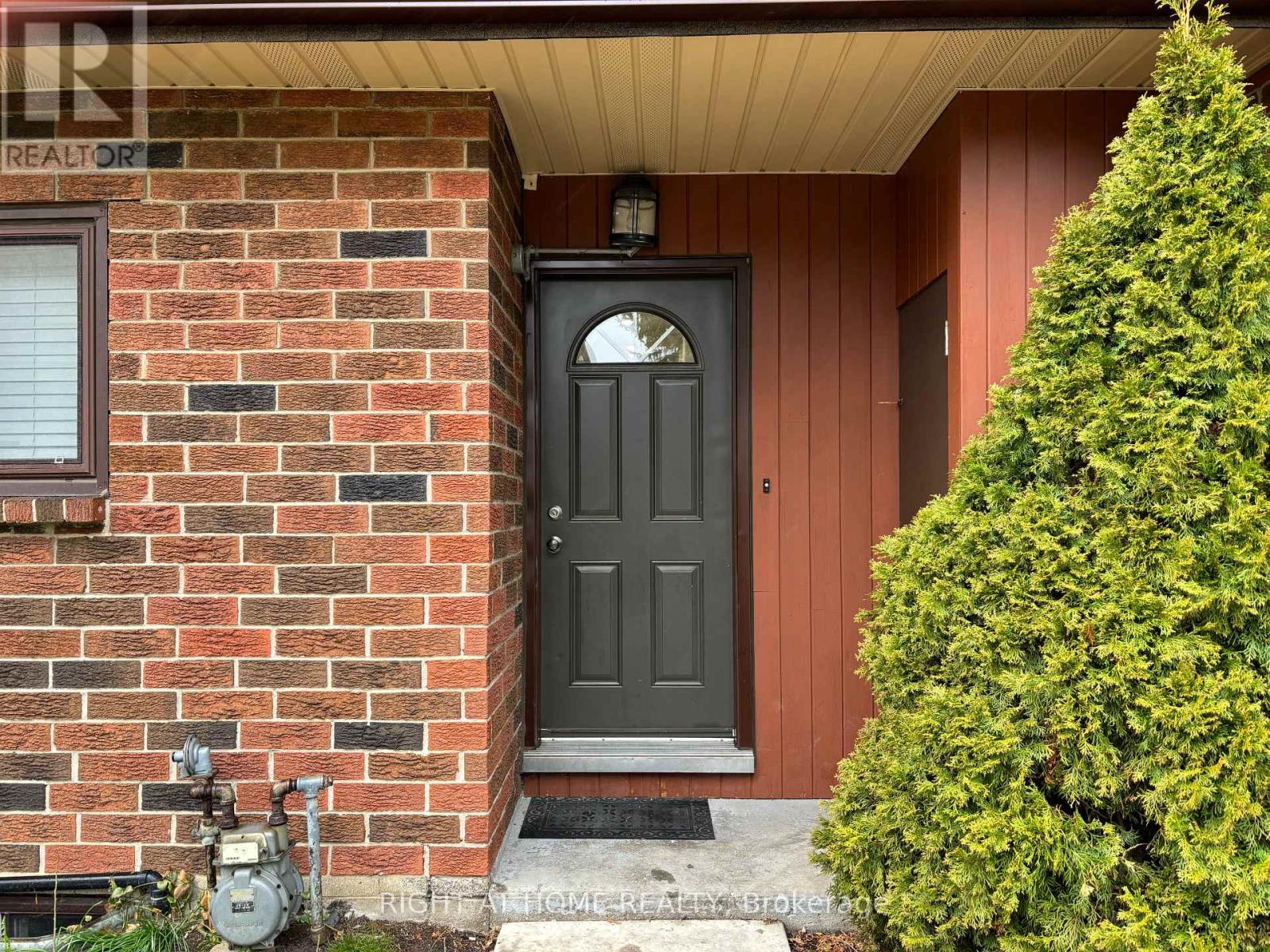 45 - 25 Garrow Drive Property Photo 2