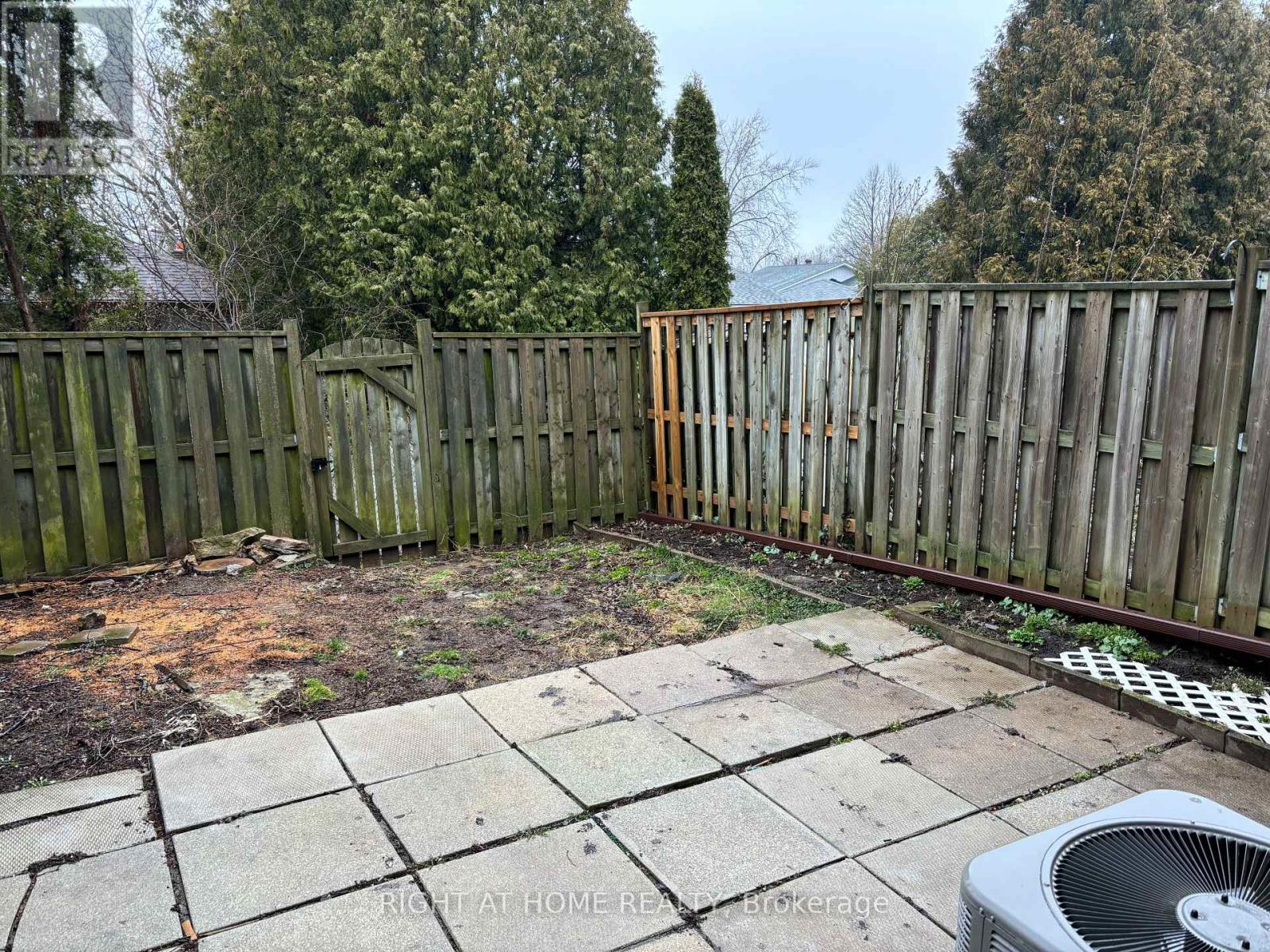 45 - 25 Garrow Drive Property Photo 16