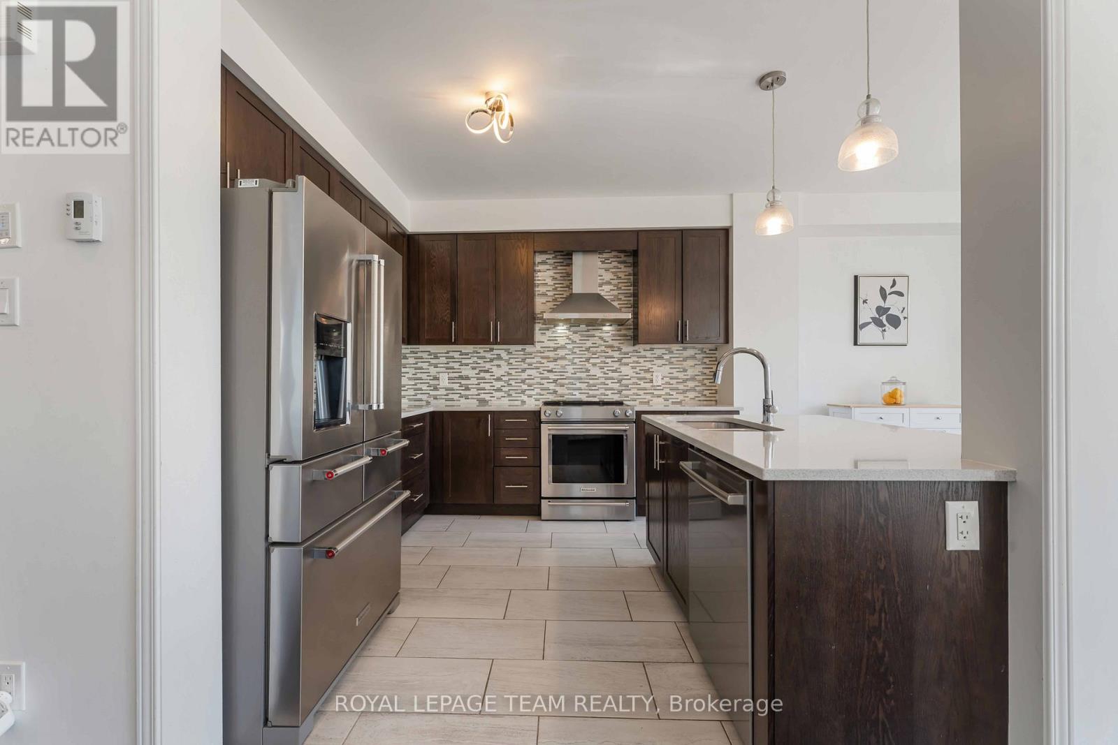 359 Melodie Street Property Photo 11