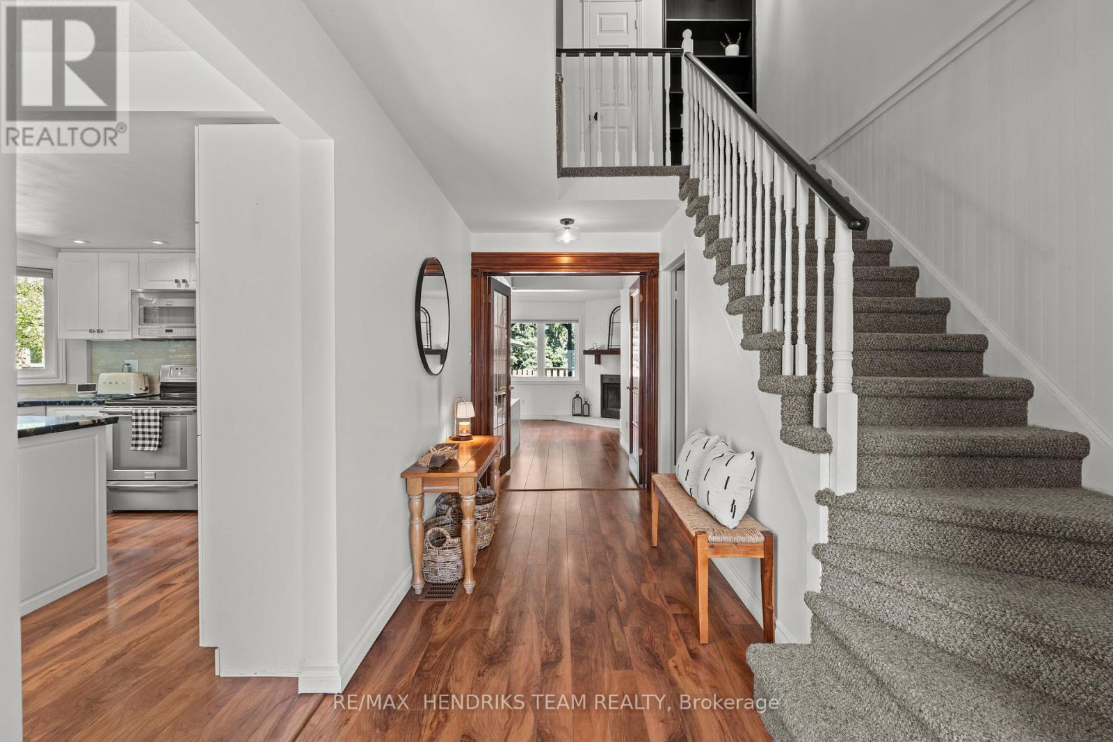 5 Harbour Drive Property Photo 7