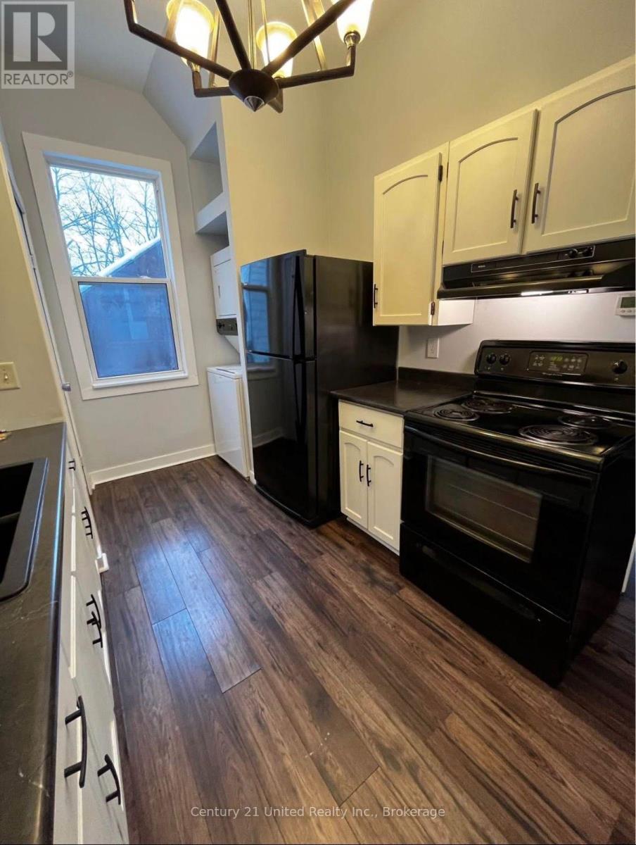 88 DOURO STREET Property Photo 1