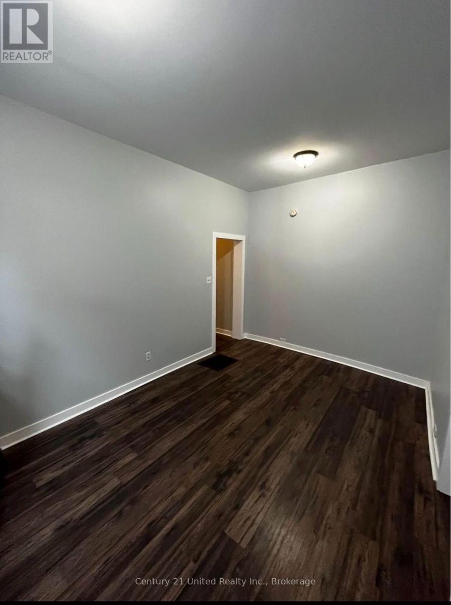 88 Douro Street Property Photo 3