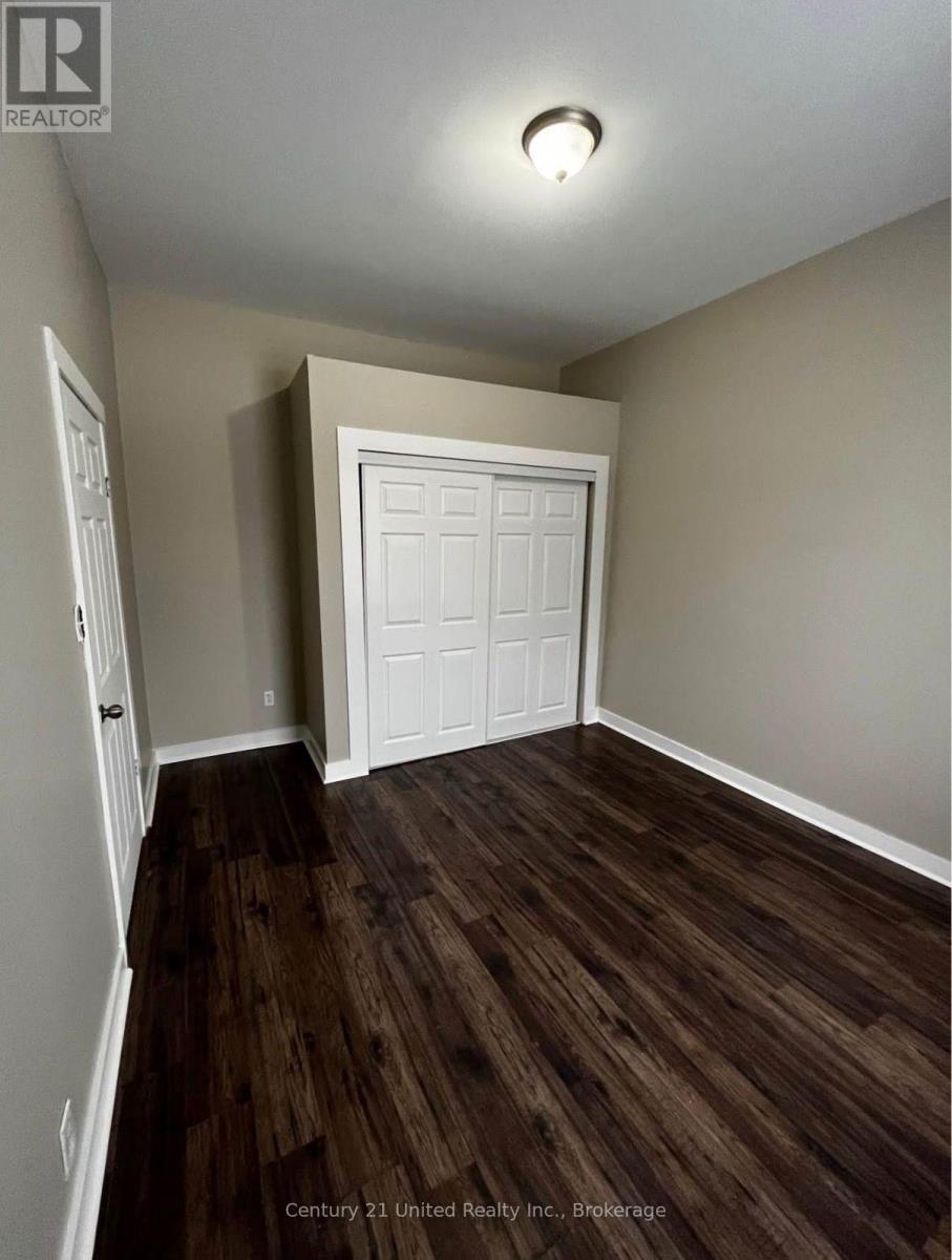 88 Douro Street Property Photo 7