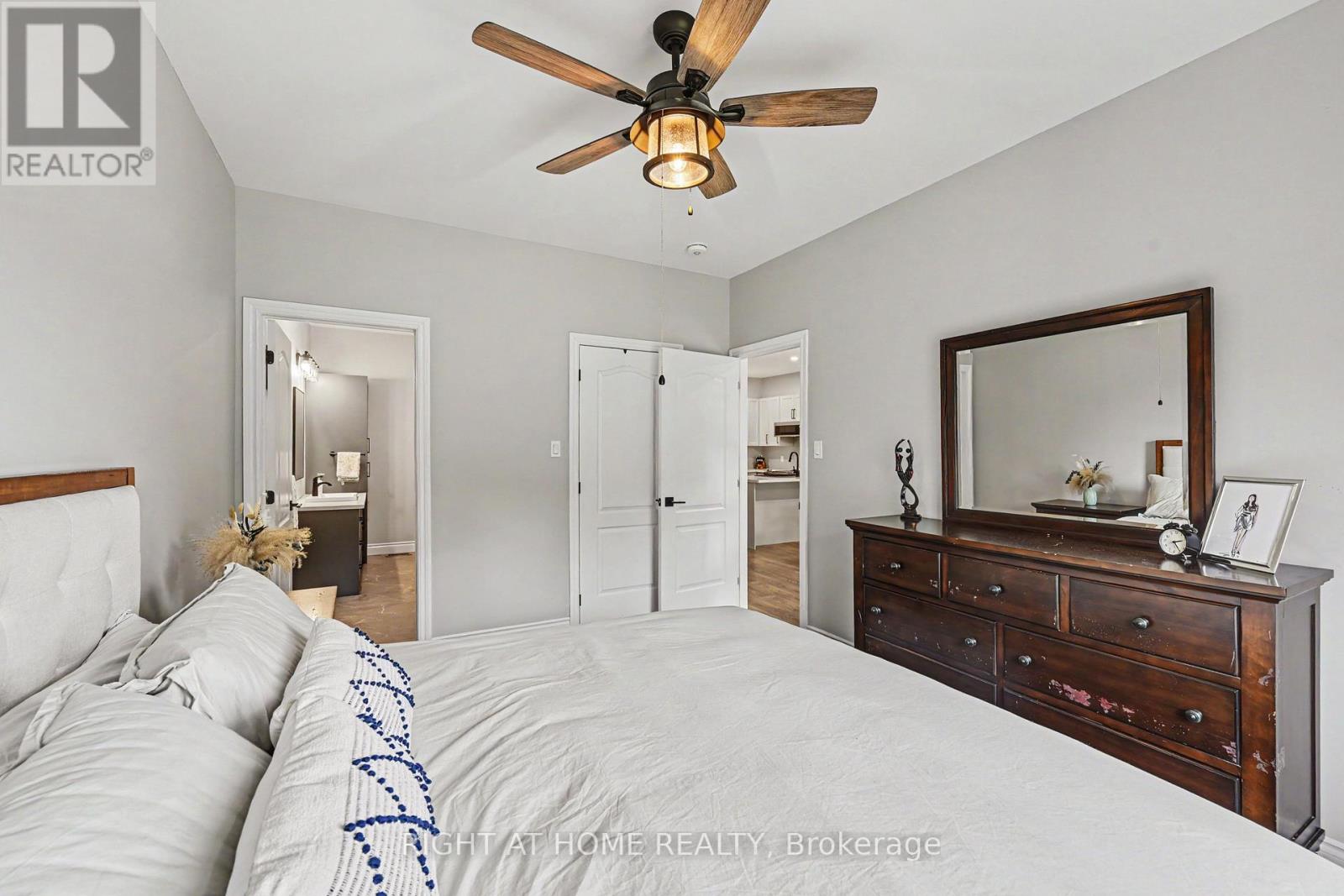 306 Forestview Crescent Property Photo 20
