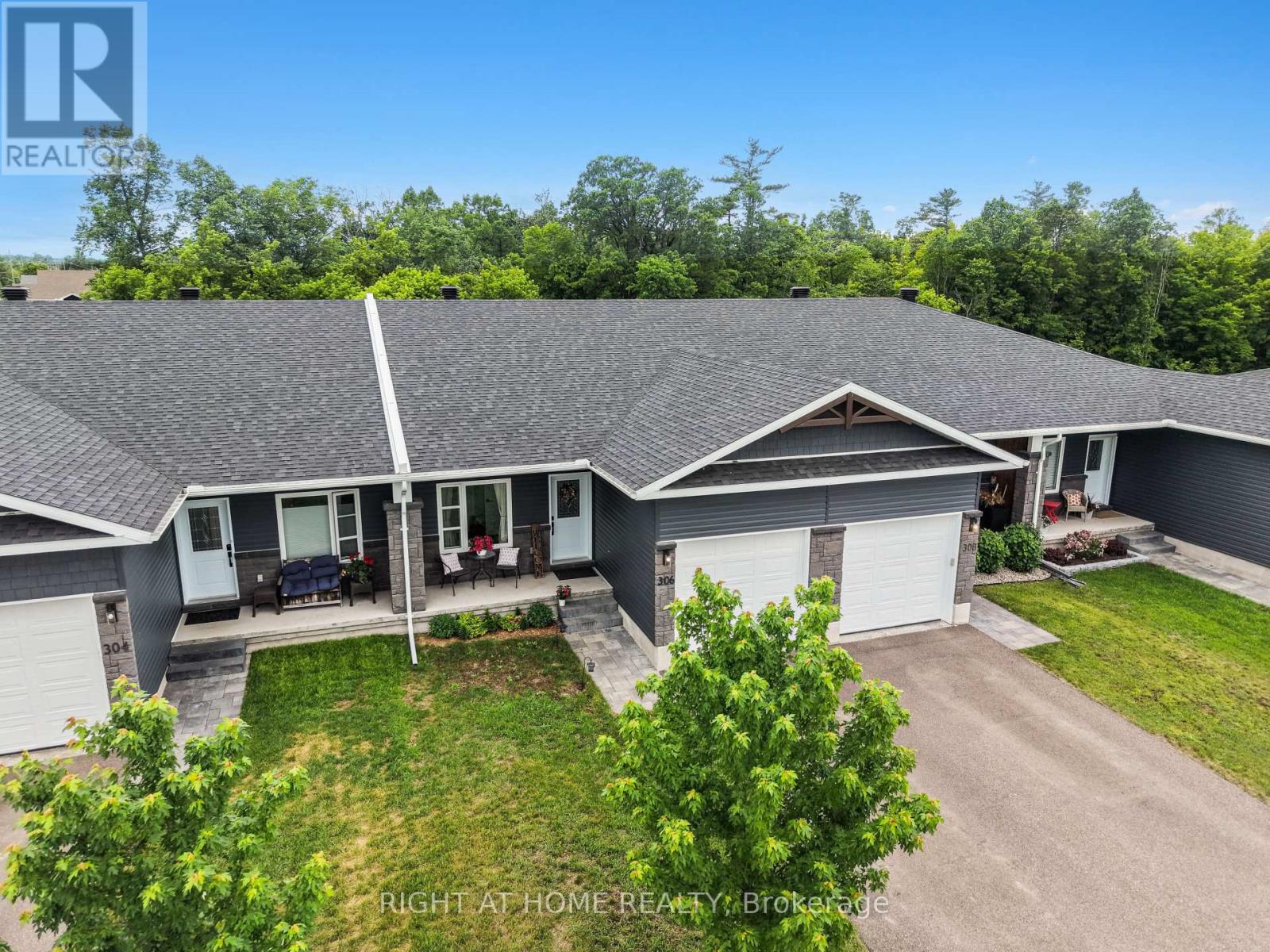 306 Forestview Crescent Property Photo 34