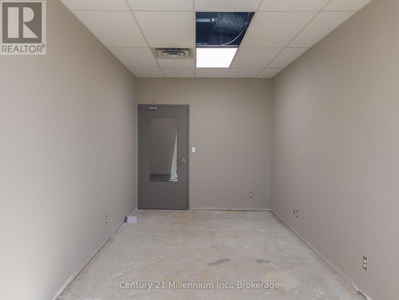 Suite 200 - Office 13 - 1450 1st Avenue W Property Photo 4