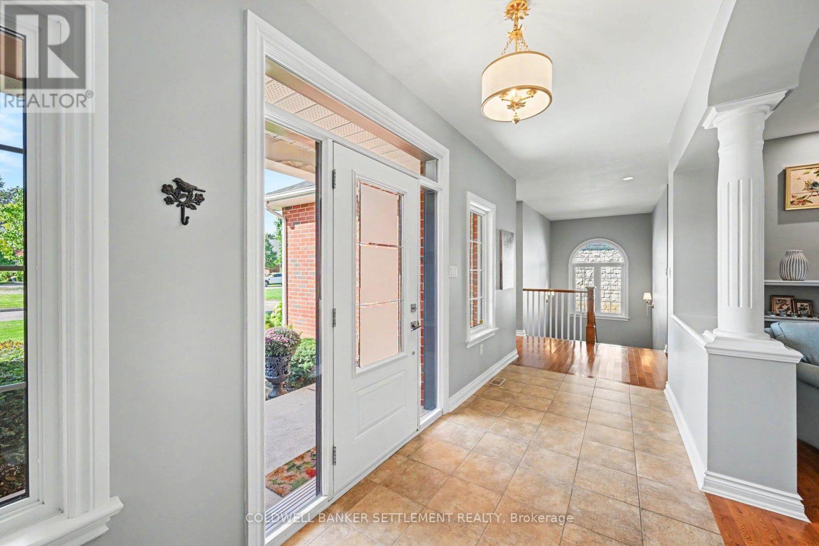 8 Taggart Crescent Property Photo 6