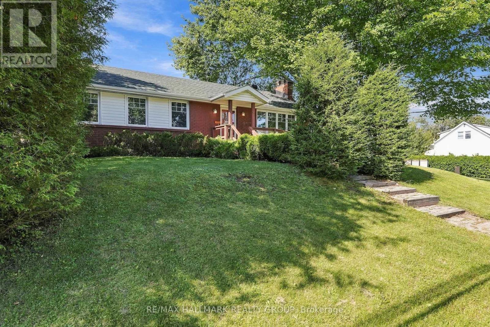 3844 Albion Road Property Photo 3