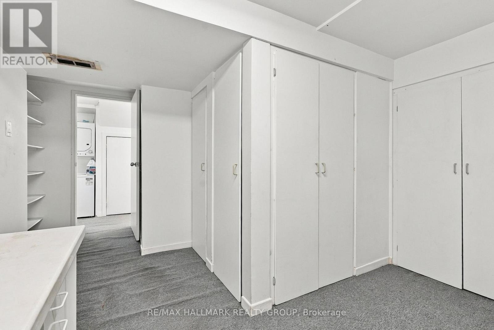 3844 Albion Road Property Photo 37