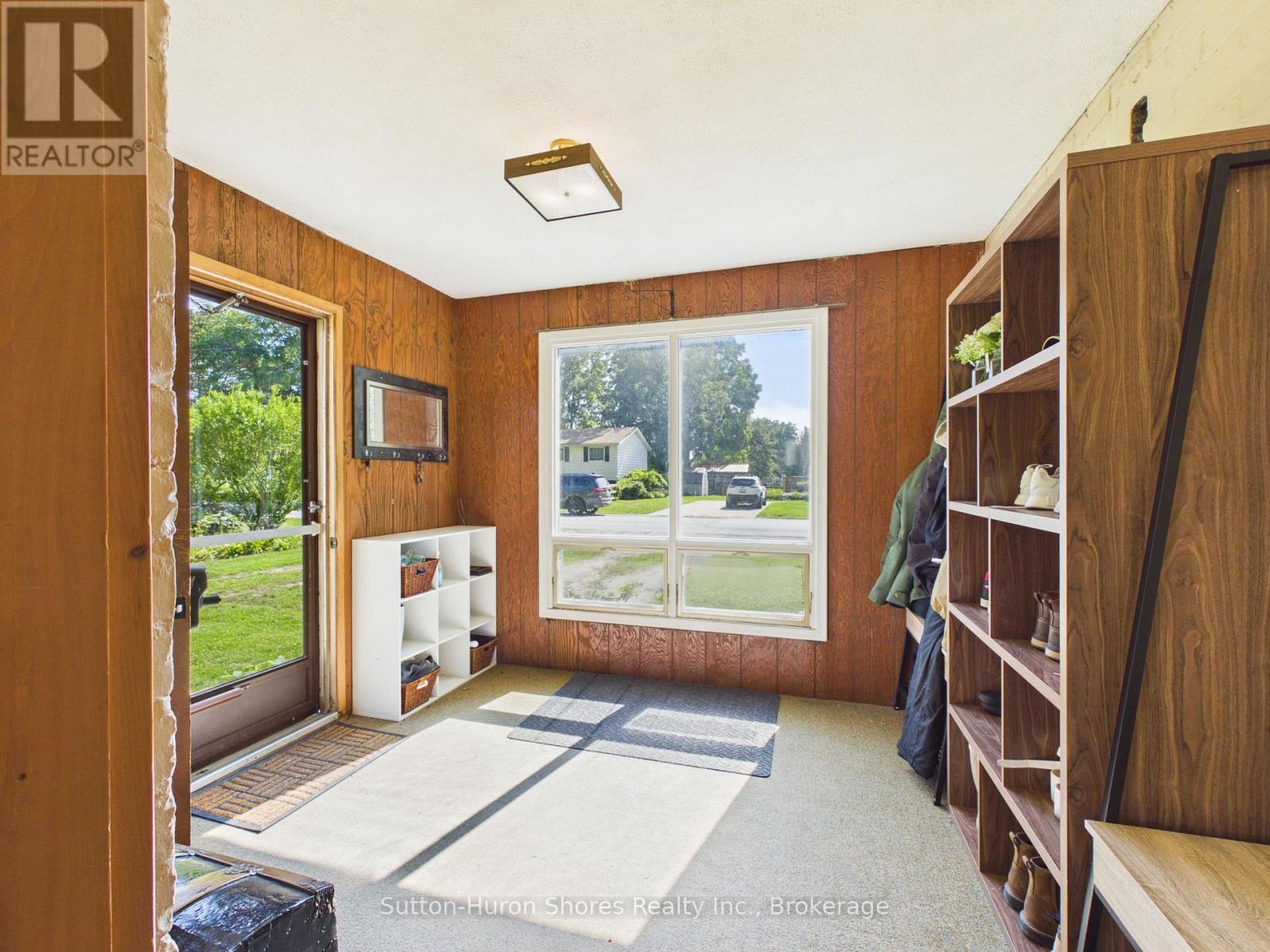 433 Goderich Street Property Photo 4
