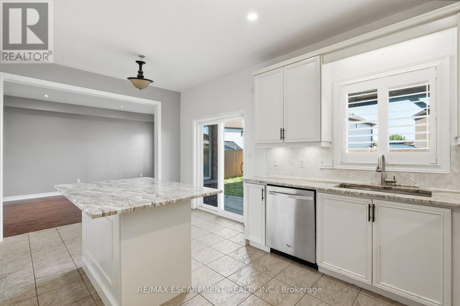 84 Deerborn Drive Property Photo 18