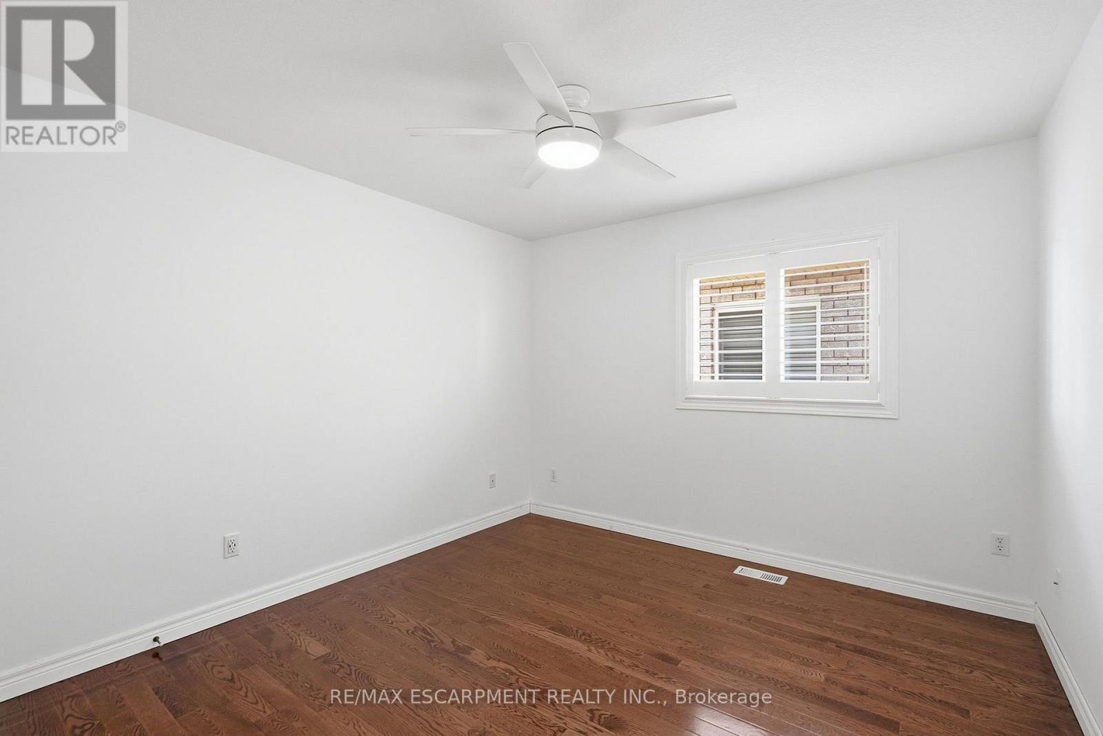 84 Deerborn Drive Property Photo 28