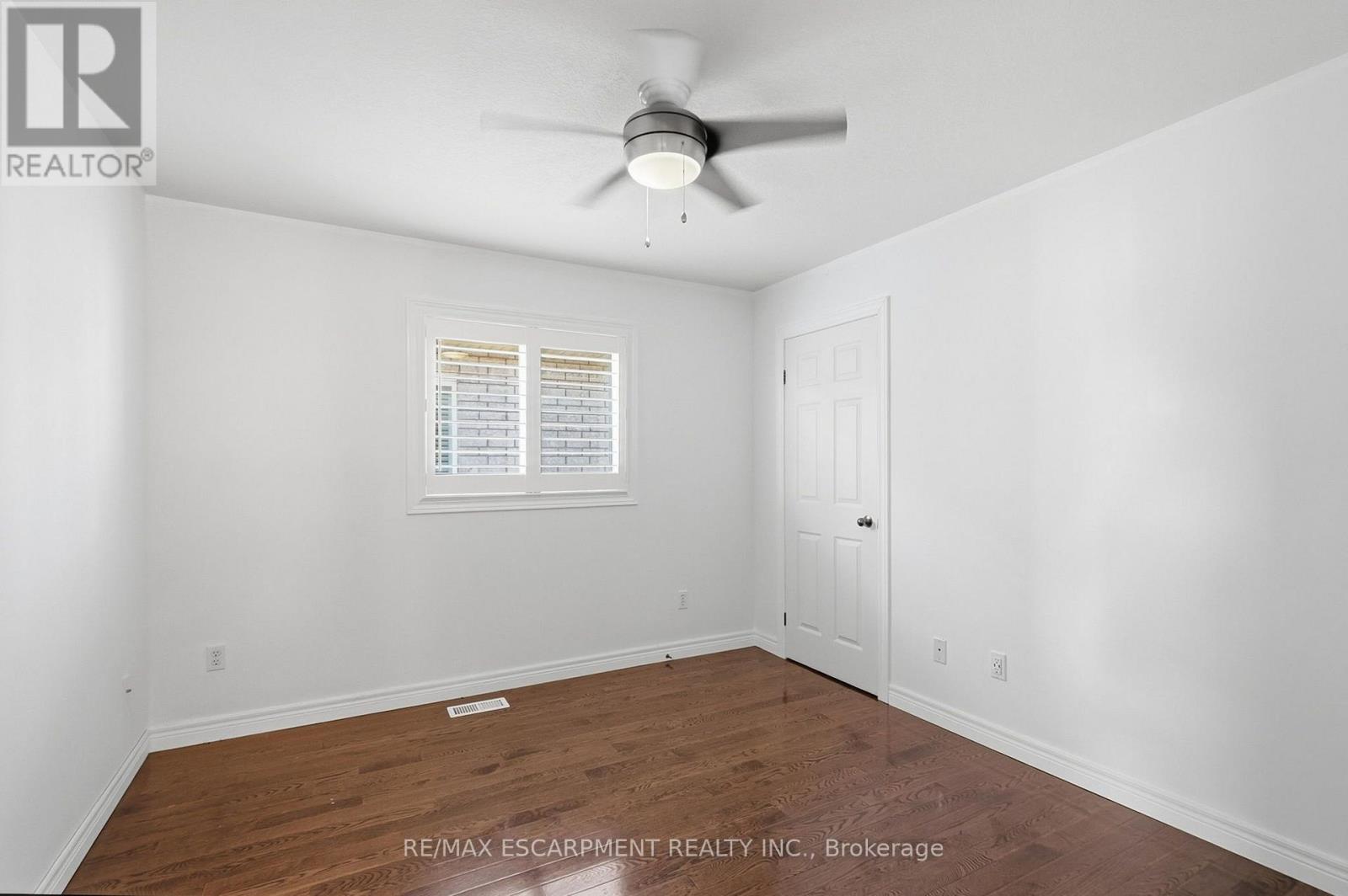 84 Deerborn Drive Property Photo 29