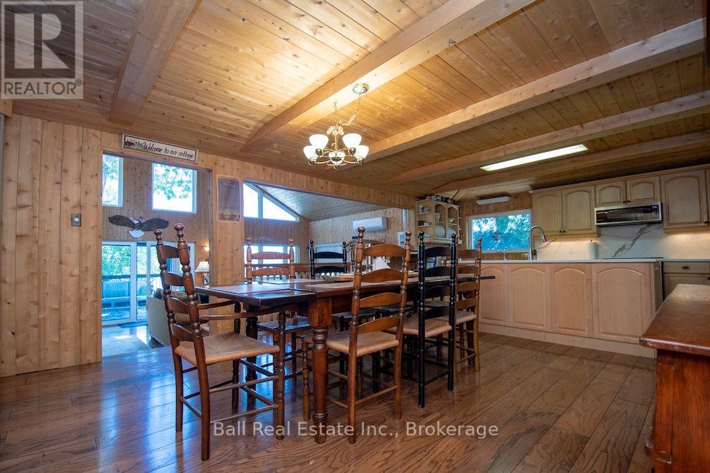 2521 Selwyn Bay Lane Property Photo 11