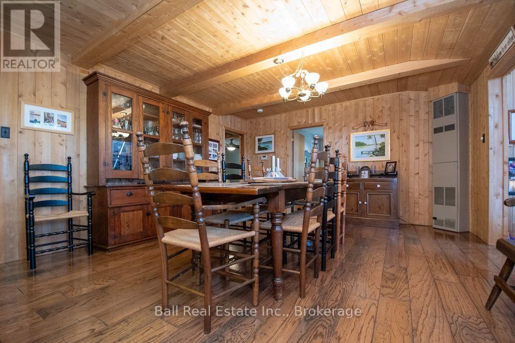 2521 Selwyn Bay Lane Property Photo 13