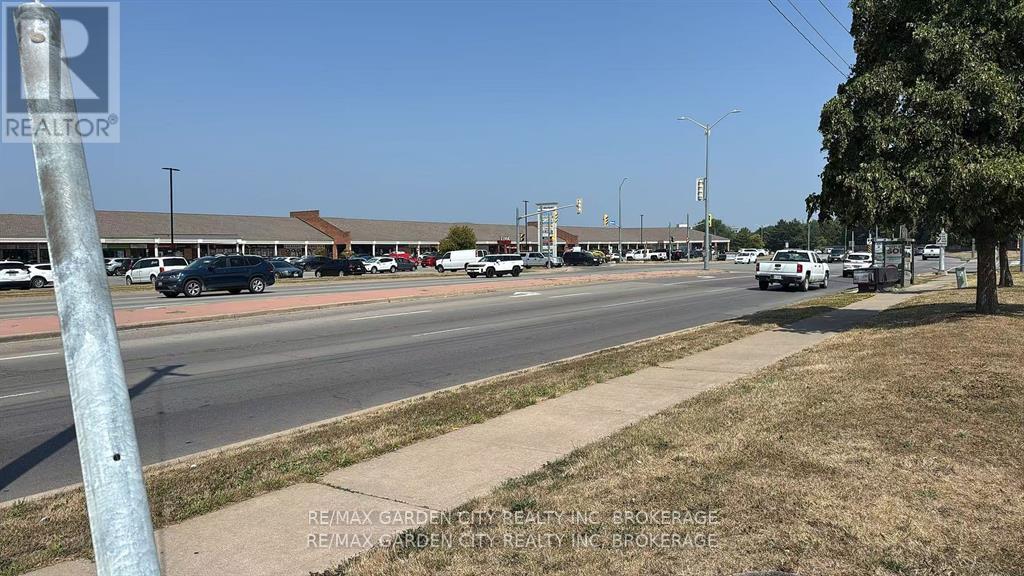 7 - 100 Fourth Avenue Property Photo 22