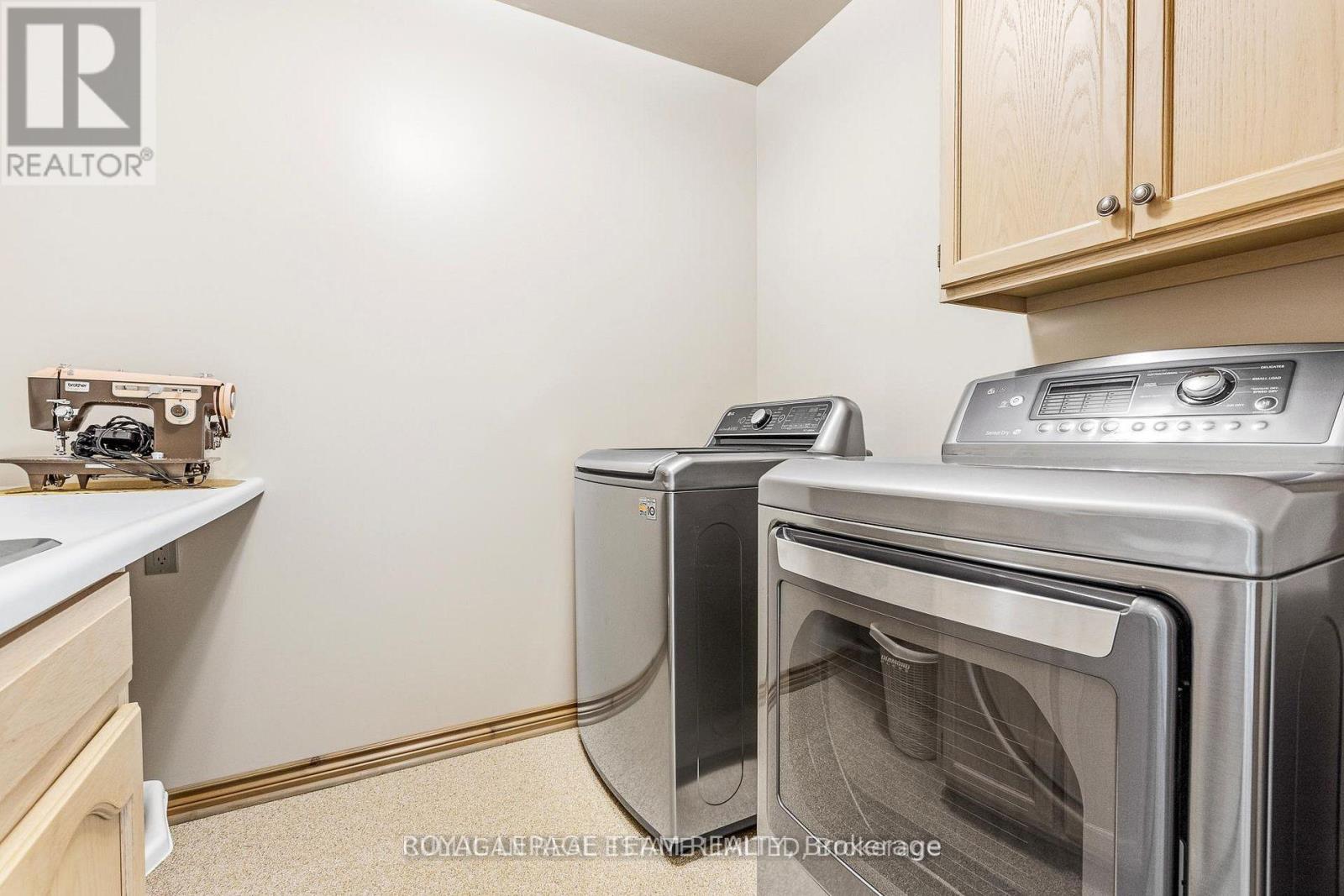 2315 Styles Side Road Property Photo 14