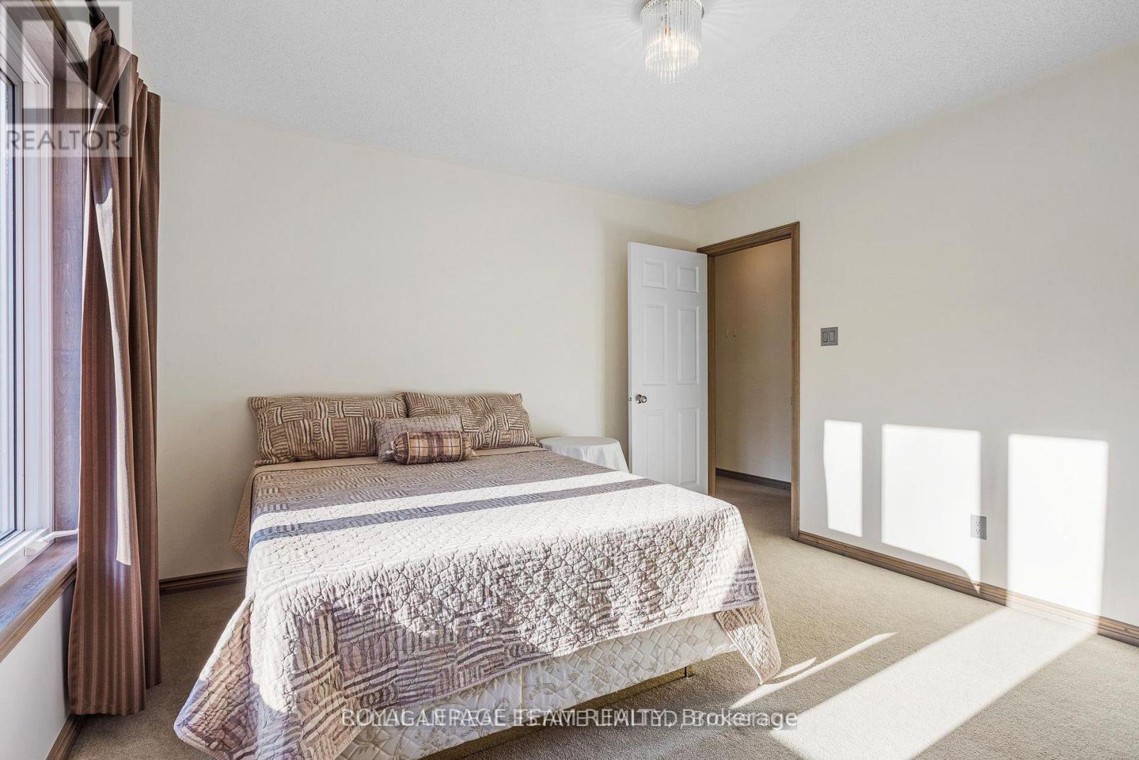 2315 Styles Side Road Property Photo 25