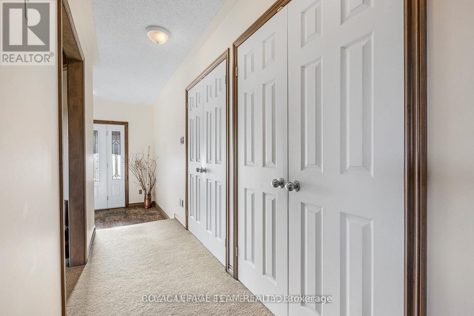 2315 Styles Side Road Property Photo 5